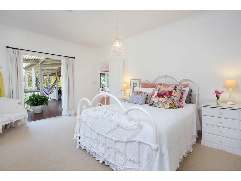 79 Woodward Place, Pullenvale QLD 4069