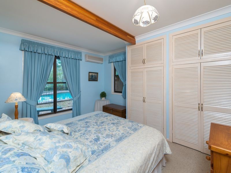 25 Moledina Crescent, Mount Crosby QLD 4306