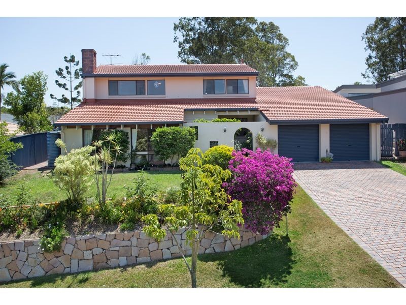 51 Matingara Street, Chapel Hill QLD 4069