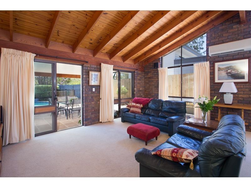 51 Matingara Street, Chapel Hill QLD 4069