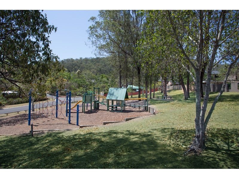 51 Matingara Street, Chapel Hill QLD 4069