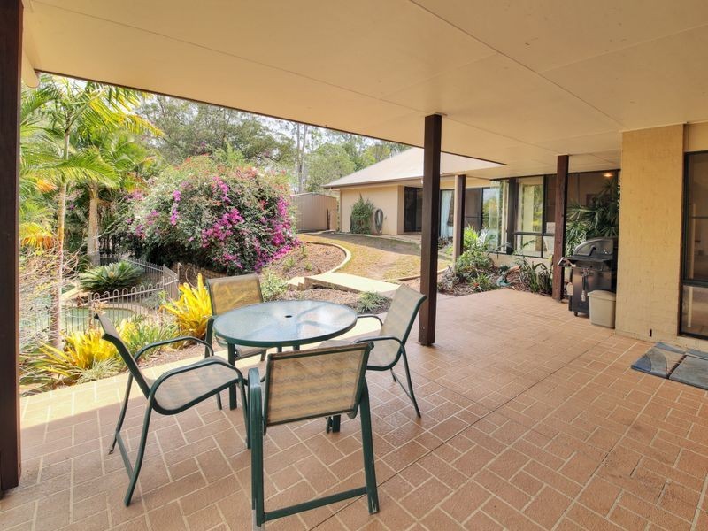 9 Parkwood Place, Anstead QLD 4070