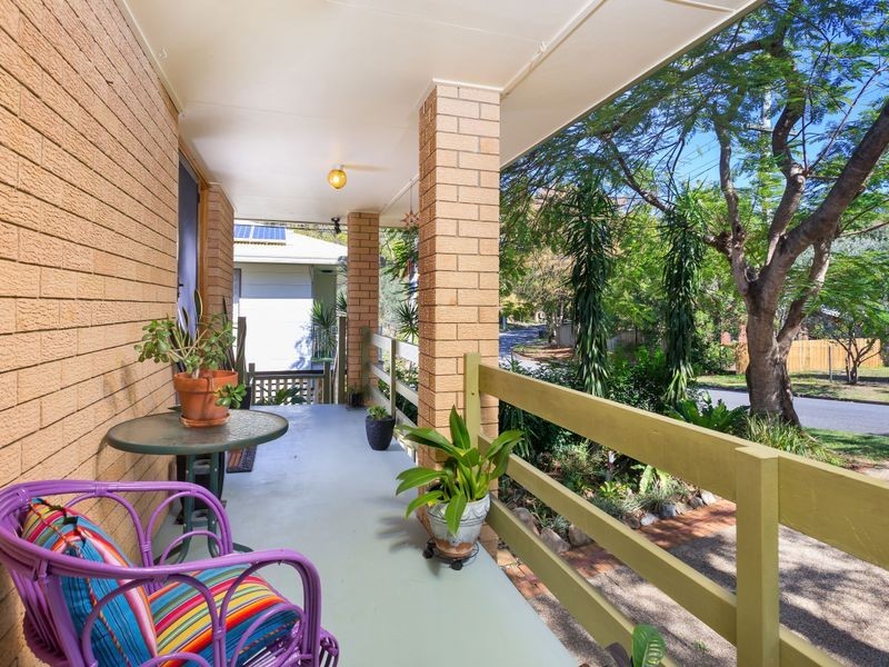 22 Halimah Street, Chapel Hill QLD 4069