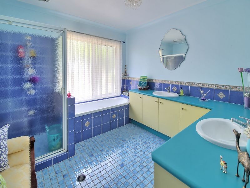 188 George Holt Drive, Mount Crosby QLD 4306