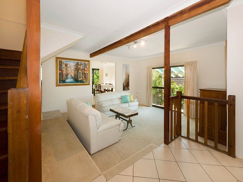 14 Halimah Street, Chapel Hill QLD 4069