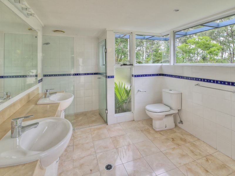 51 Lather Road, Bellbowrie QLD 4070
