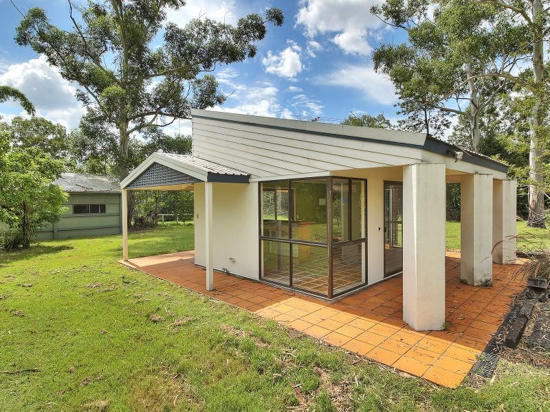 51 Lather Road, Bellbowrie QLD 4070