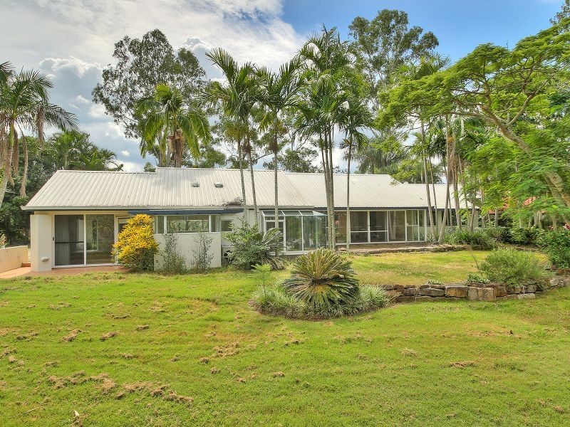 51 Lather Road, Bellbowrie QLD 4070