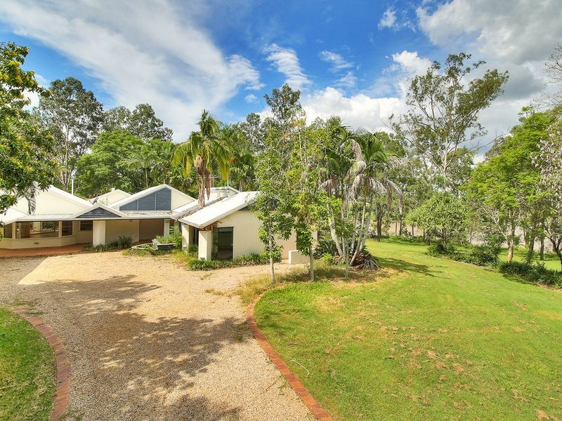 51 Lather Road, Bellbowrie QLD 4070