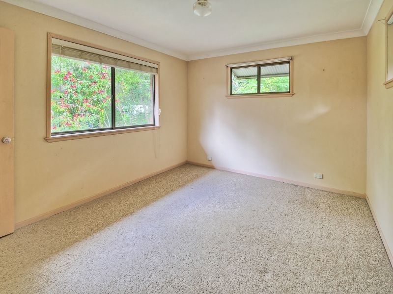 9 Kim Street, Chapel Hill QLD 4069