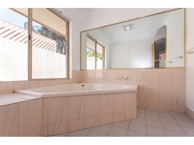 75 Montanus Drive, Bellbowrie QLD 4070