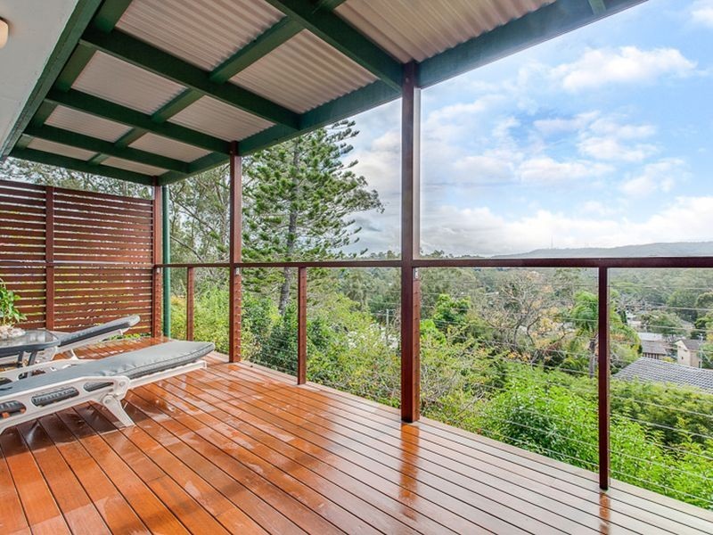 31 Rothesay Street, Kenmore QLD 4069