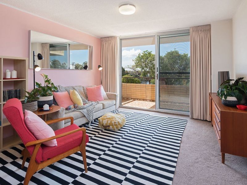 8/36 Jerdanefield Road, St Lucia QLD 4067