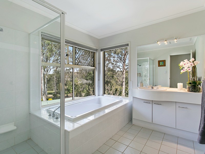 60 Jacqueline Place, Anstead QLD 4070