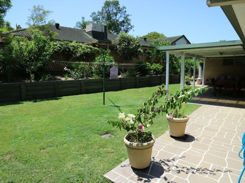 57 Tangmere Street, Chapel Hill QLD 4069