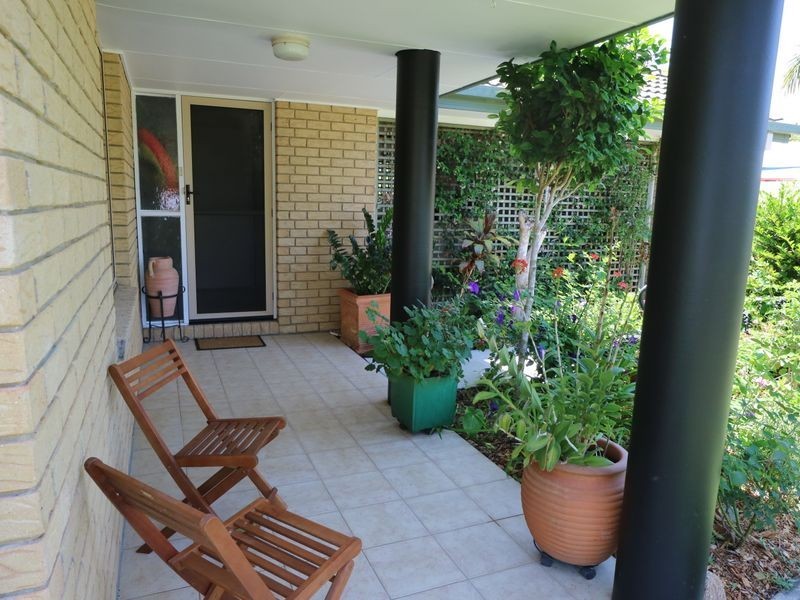 57 Tangmere Street, Chapel Hill QLD 4069