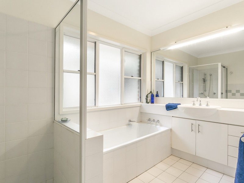 22/60 Gubberley Street, Kenmore QLD 4069