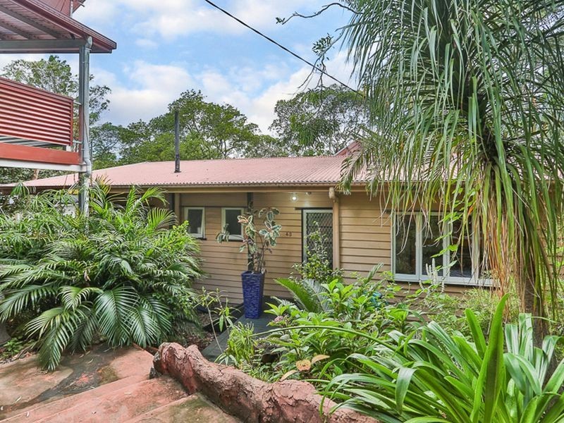 43 Burbong Street, Chapel Hill QLD 4069