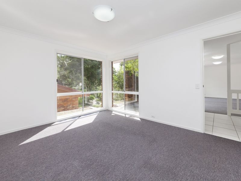 39 Gabwina Street, Fig Tree Pocket QLD 4069