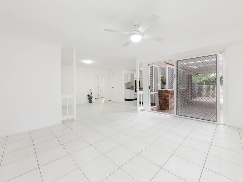 39 Gabwina Street, Fig Tree Pocket QLD 4069