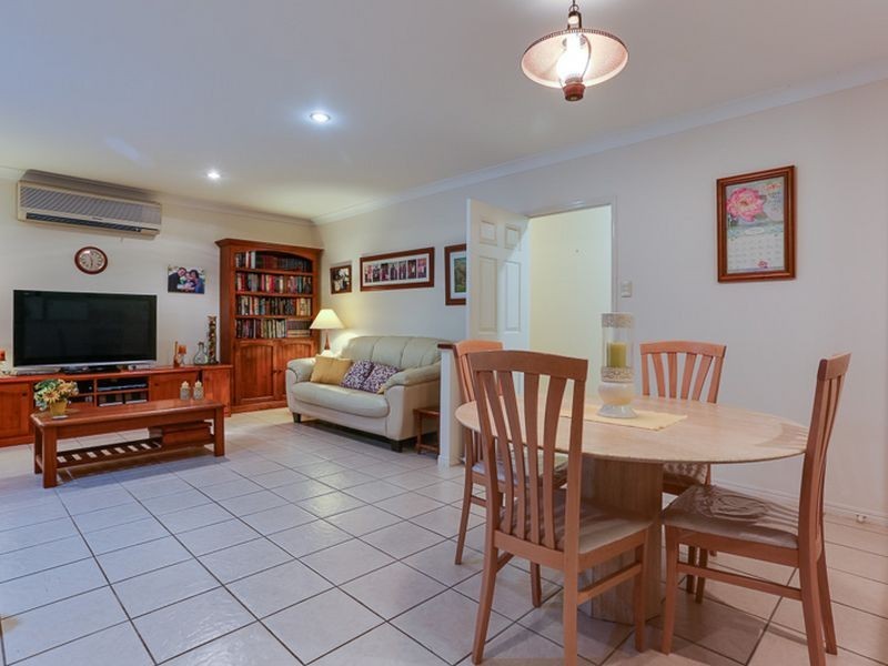 4 Sandlewood Close, Moggill QLD 4070