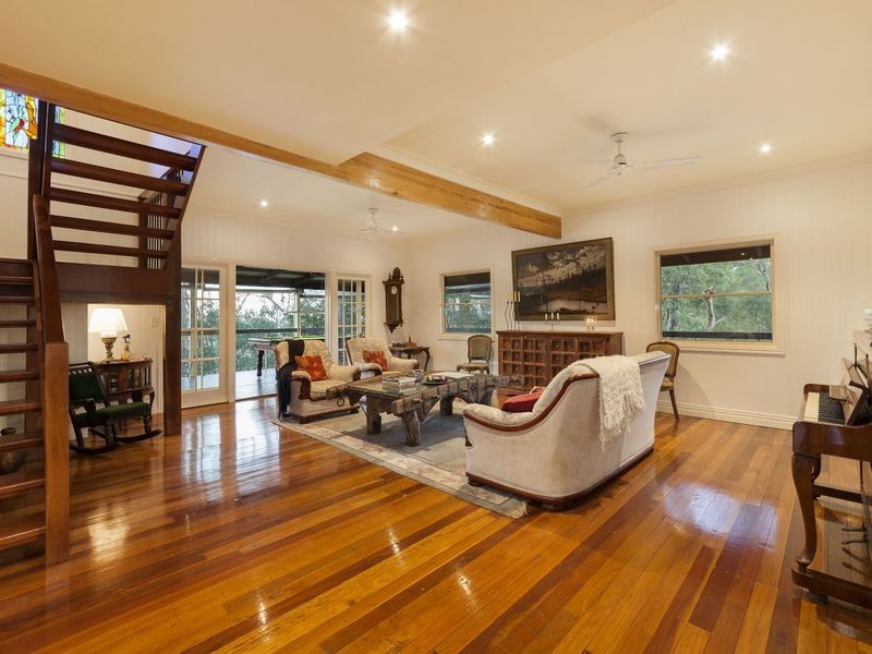 693 Haven Road, Upper Brookfield QLD 4069