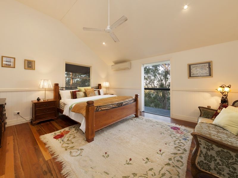 693 Haven Road, Upper Brookfield QLD 4069