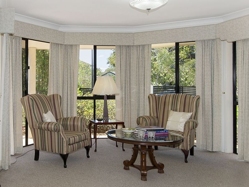 7 Bolton Close, Brookfield QLD 4069