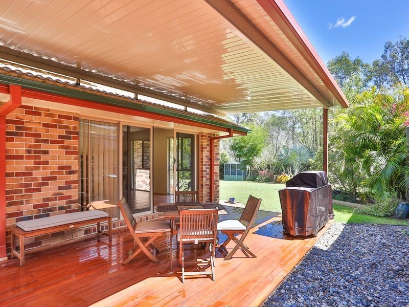 42 Yaggera Place, Bellbowrie QLD 4070