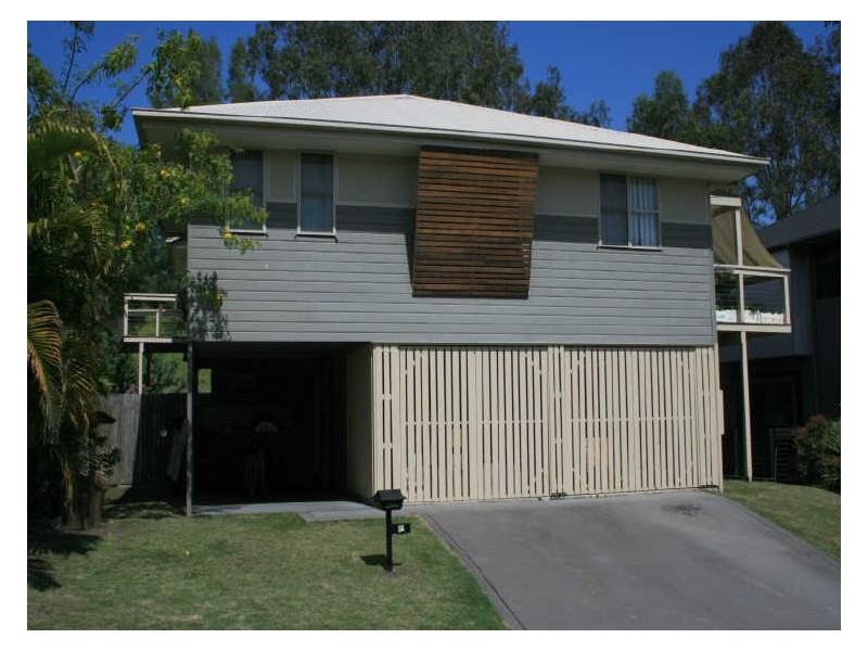 79 Palm Street, Kenmore QLD 4069