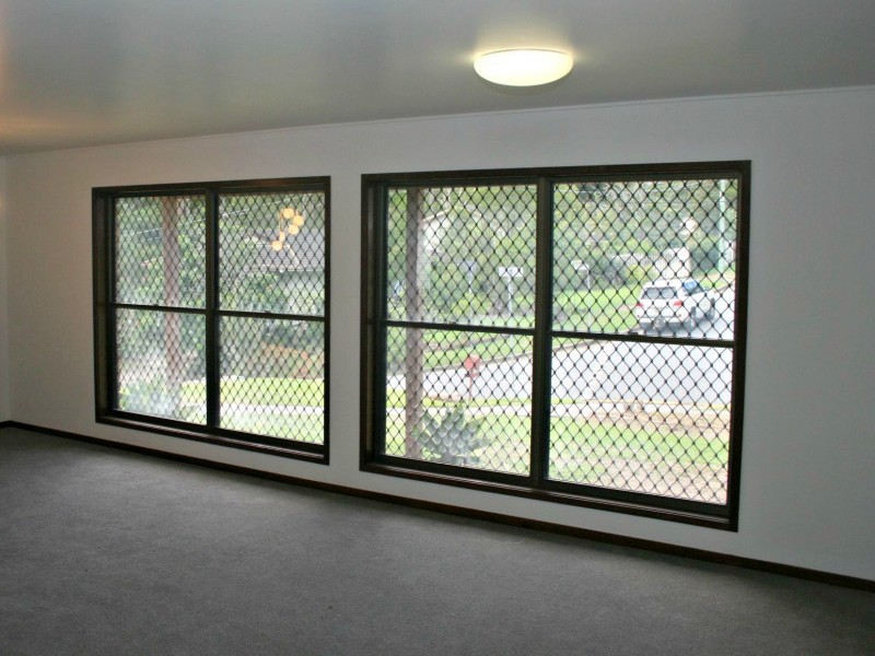 10 Cranwood Street, Kenmore QLD 4069