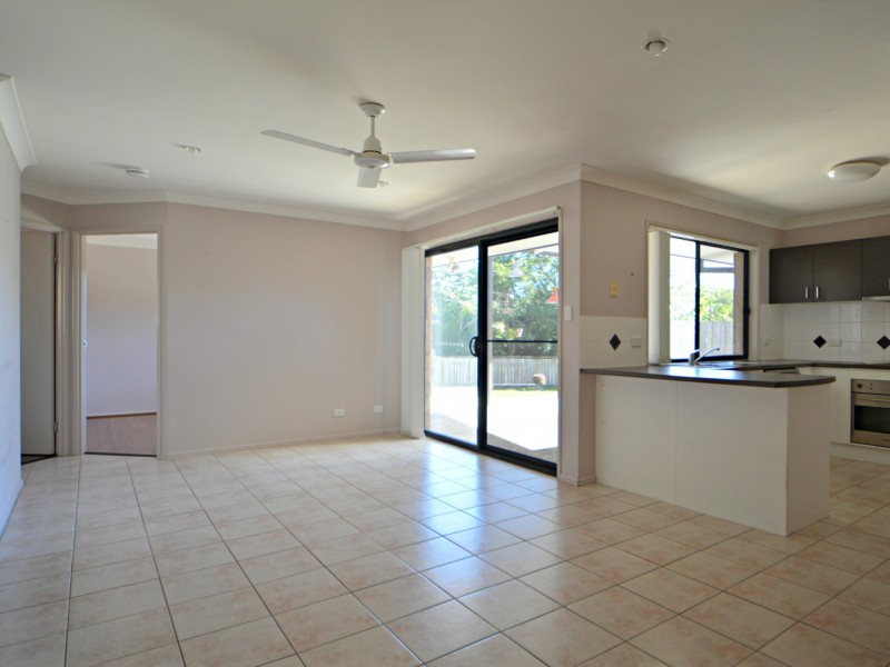 50 Lagoon Crescent, Bellbowrie QLD 4070