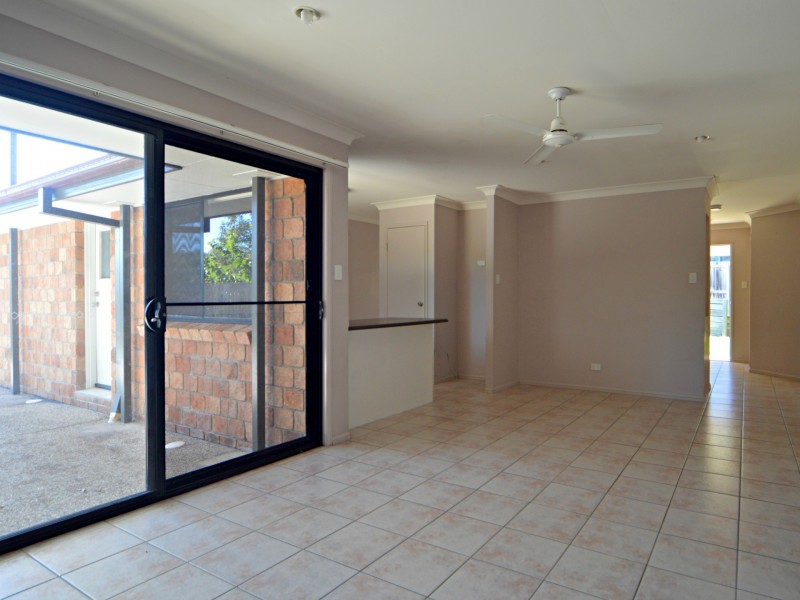 50 Lagoon Crescent, Bellbowrie QLD 4070