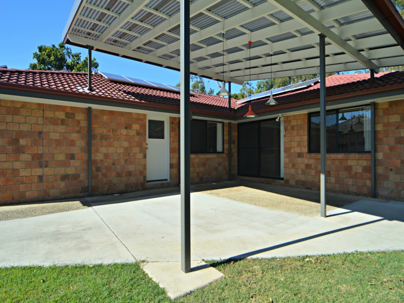 50 Lagoon Crescent, Bellbowrie QLD 4070