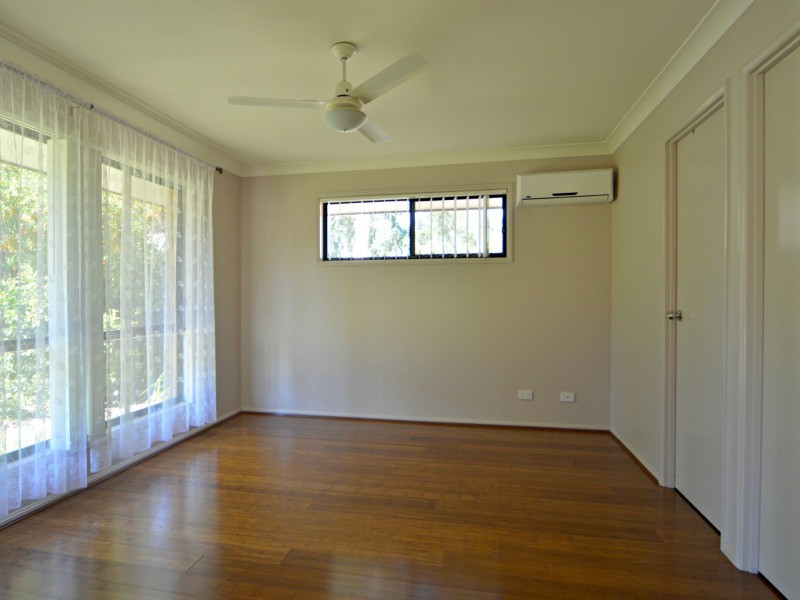 50 Lagoon Crescent, Bellbowrie QLD 4070