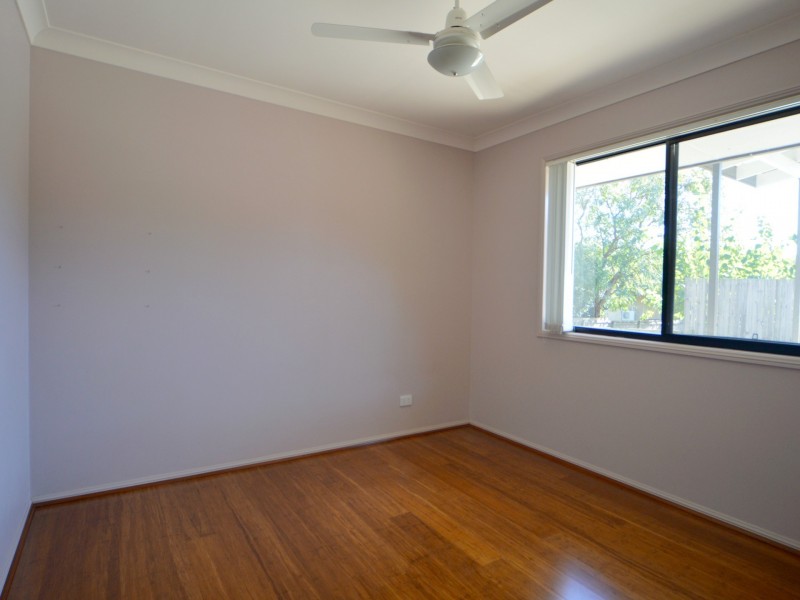 50 Lagoon Crescent, Bellbowrie QLD 4070