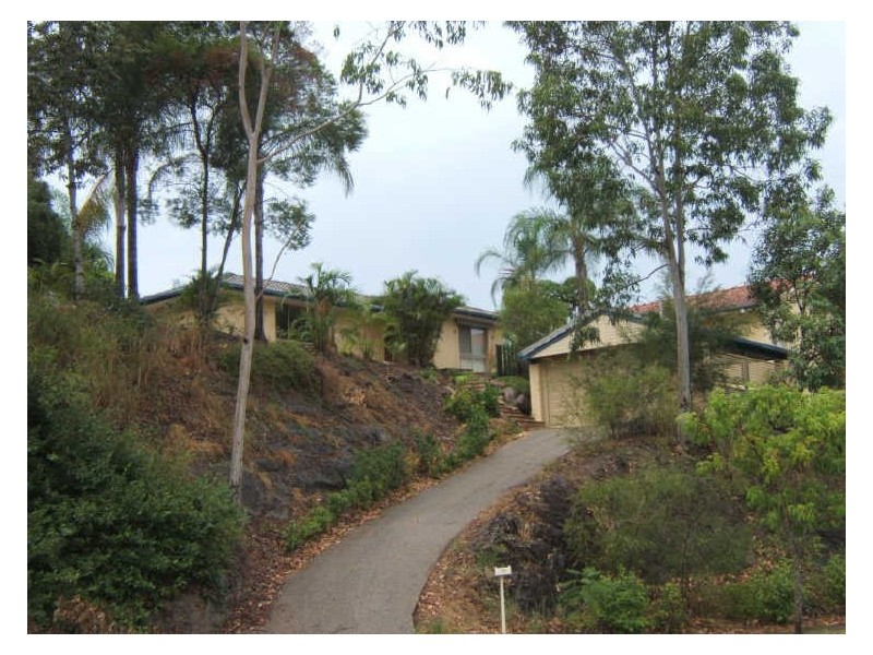 95 Ironbark Road, Chapel Hill QLD 4069