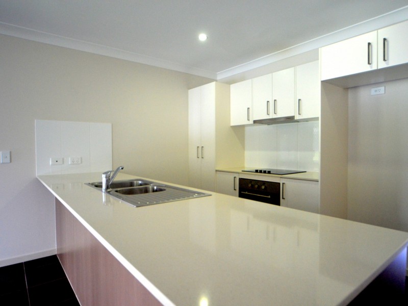 12 Honeyeater Crescent, Moggill QLD 4070