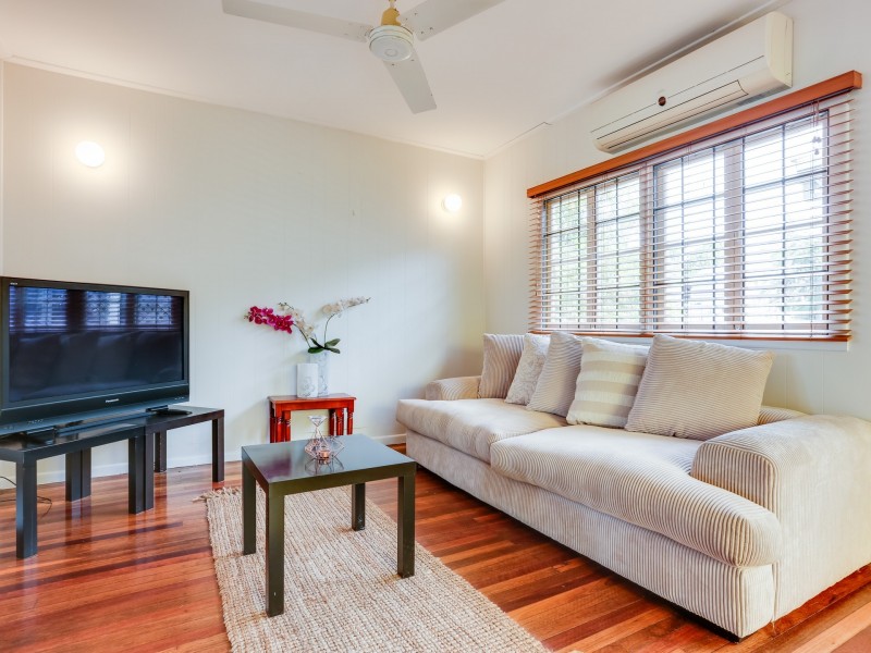 43 Strathaird Street, Darra QLD 4076