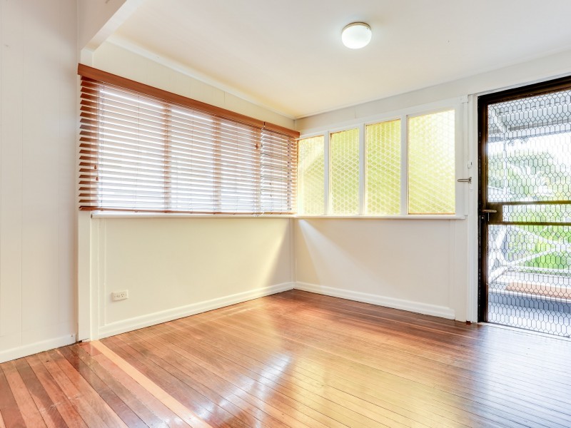 43 Strathaird Street, Darra QLD 4076