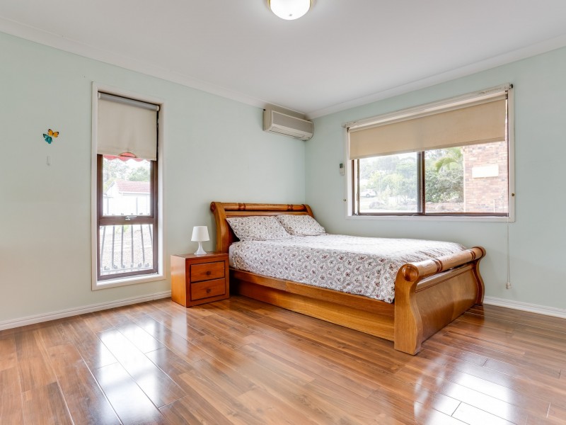 18 Pandian Crescent, Bellbowrie QLD 4070