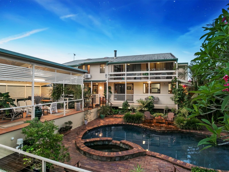 42 Botticelli Street, Fig Tree Pocket QLD 4069