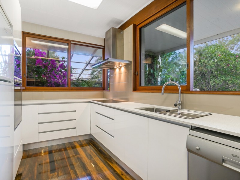 42 Botticelli Street, Fig Tree Pocket QLD 4069