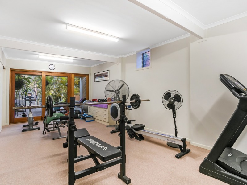 42 Botticelli Street, Fig Tree Pocket QLD 4069