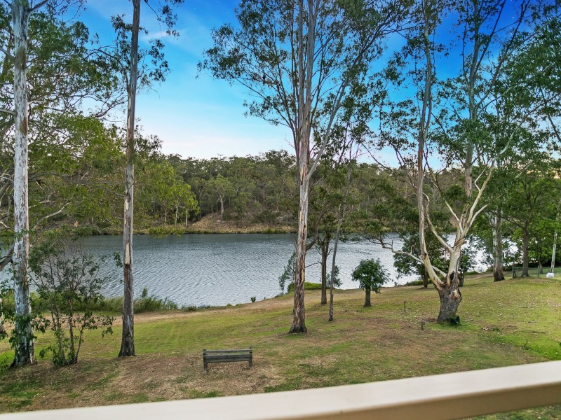 42 Botticelli Street, Fig Tree Pocket QLD 4069