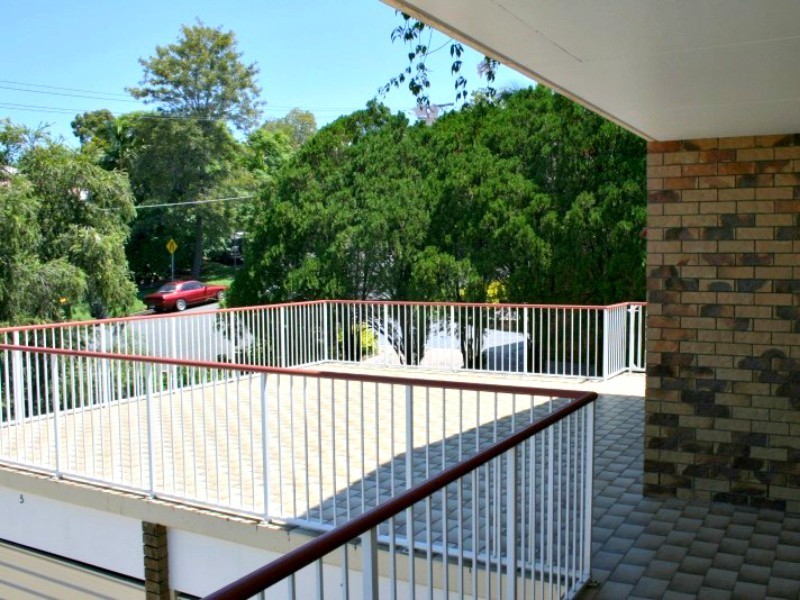 Unit 2/15 Payne Street, Indooroopilly QLD 4068