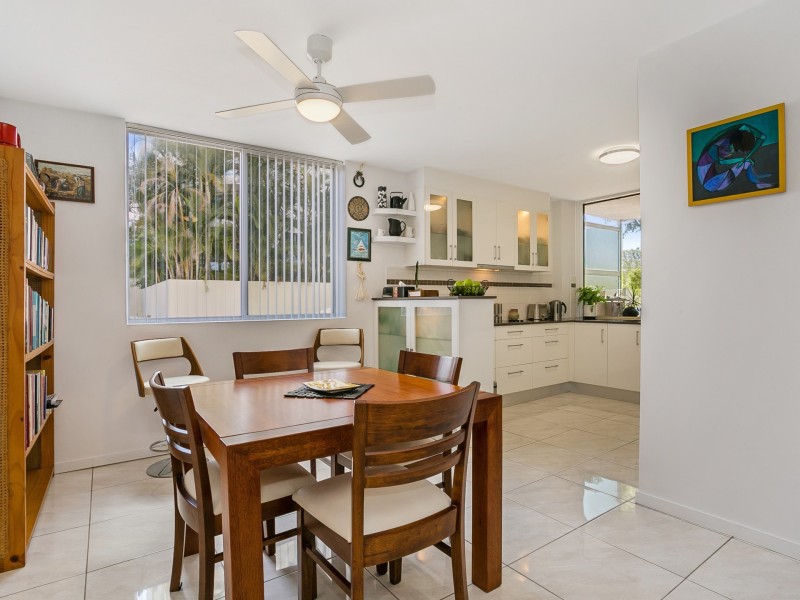 1/82 Macquarie Street, St Lucia QLD 4067