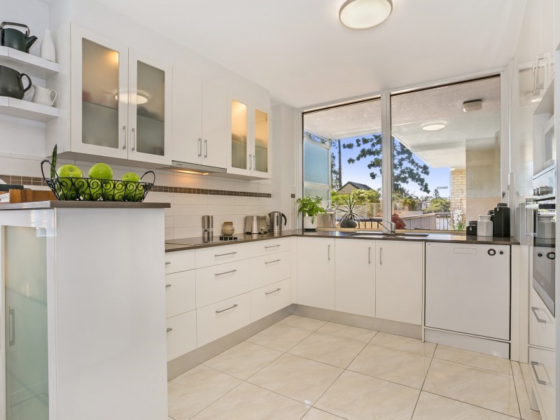 1/82 Macquarie Street, St Lucia QLD 4067