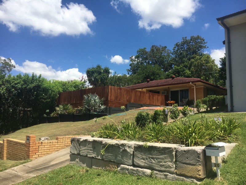 18 Melinda Street, Kenmore QLD 4069