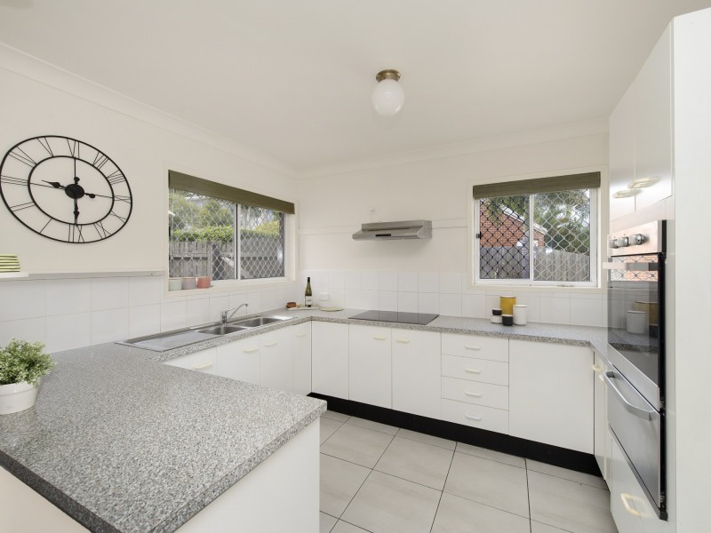 14/67 Brookfield Road, Kenmore QLD 4069